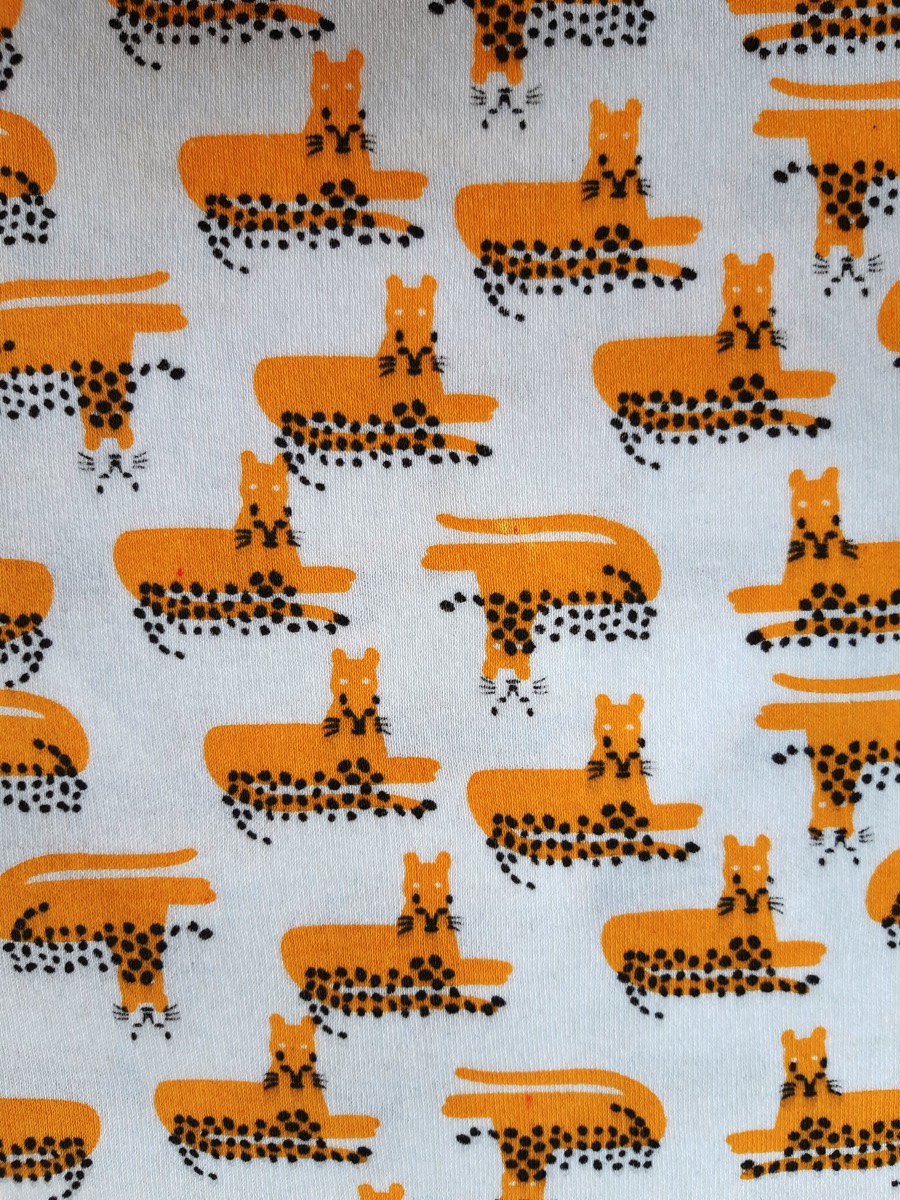 Kedi knitted fabric print design